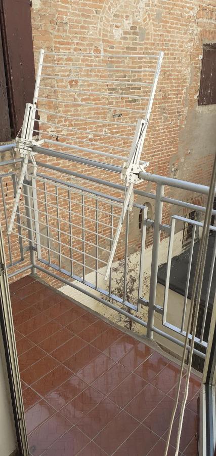 Romiti Apartment Ferrara Eksteriør billede